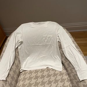 Gap women white 100% cotton T-shirt  size M-NWT